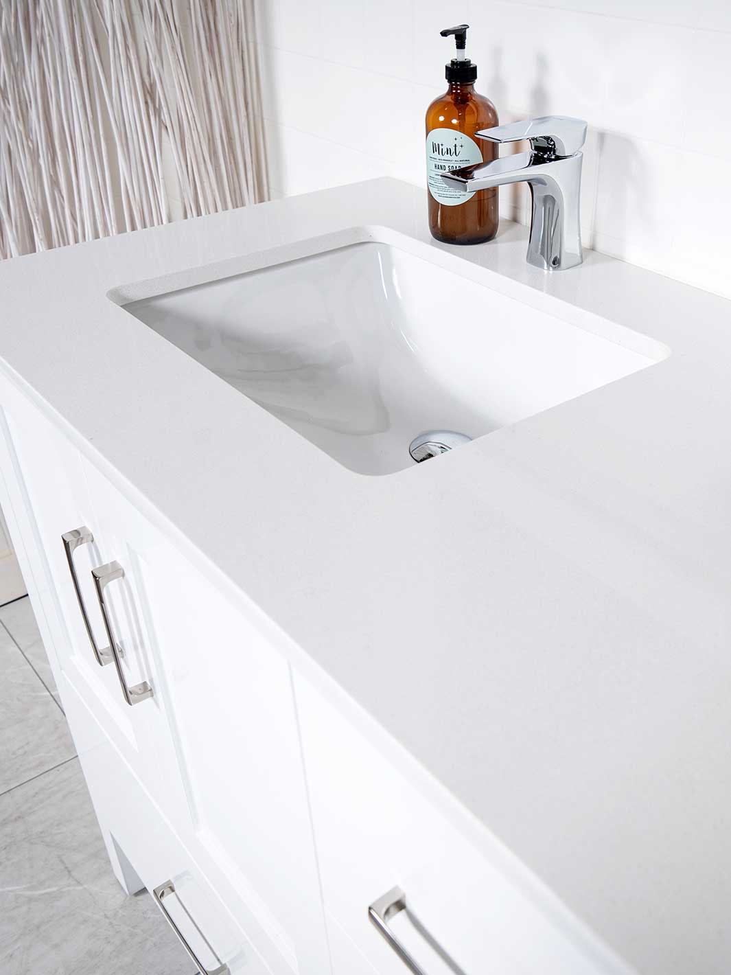 41 inch Vanity with Left Offset Sink - Style 2441