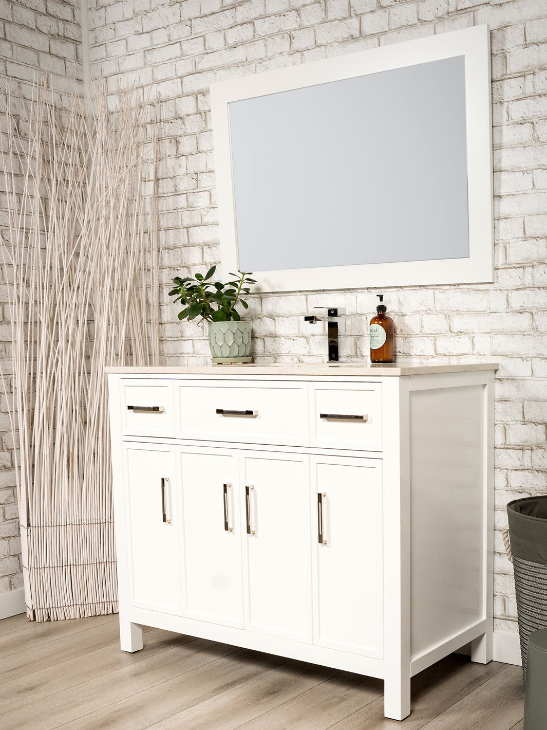 42 inch Bathroom Vanity with Slim Shaker - Style 6142