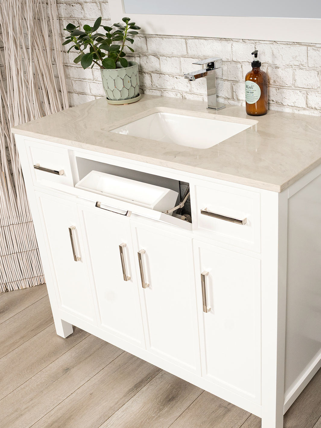 42 inch Bathroom Vanity with Slim Shaker - Style 6142