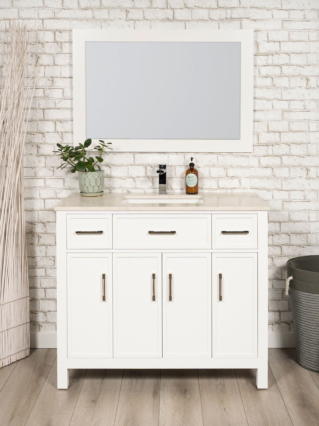42 inch Bathroom Vanity with Slim Shaker - Style 6142