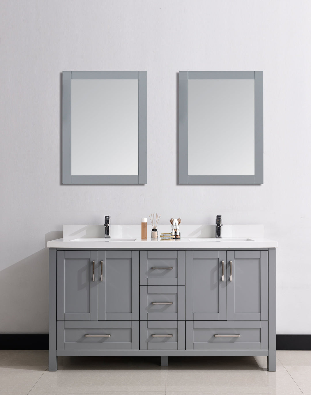 60" Solid Wood Freestanding Bathroom Vanity