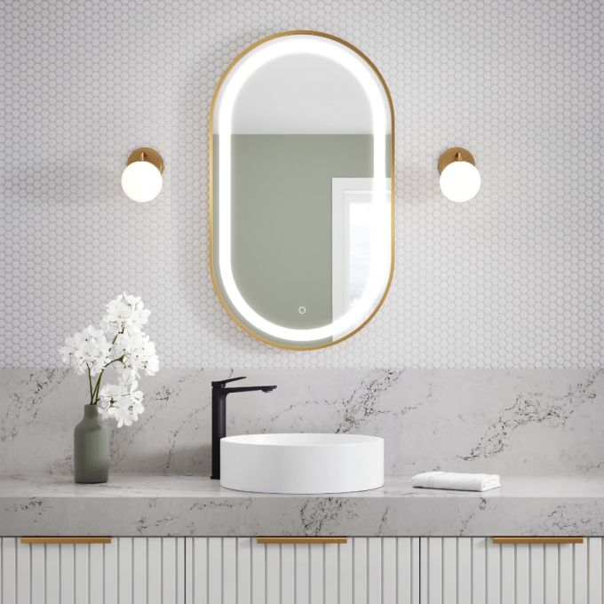 Effect Led-Illuminated Bathroom Mirror - 22”X38” - Brushed Gold